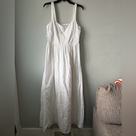 NWOT Lorinda Maxi Dress White - Picture 4 of 9